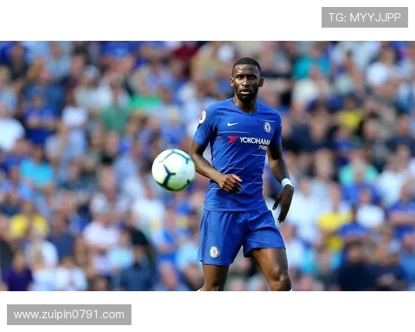 果阿后卫桑德什西甘与吕迪格神似引热议球迷们怎么看这对撞脸现象